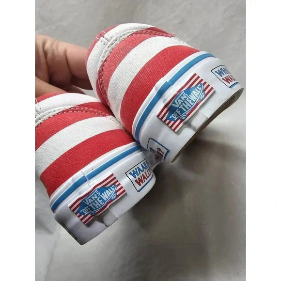 VANS Old Skool International Stripes Where's Waldo Skate Shoes Mens 6.5/Womens 8 - Picture 7 of 13